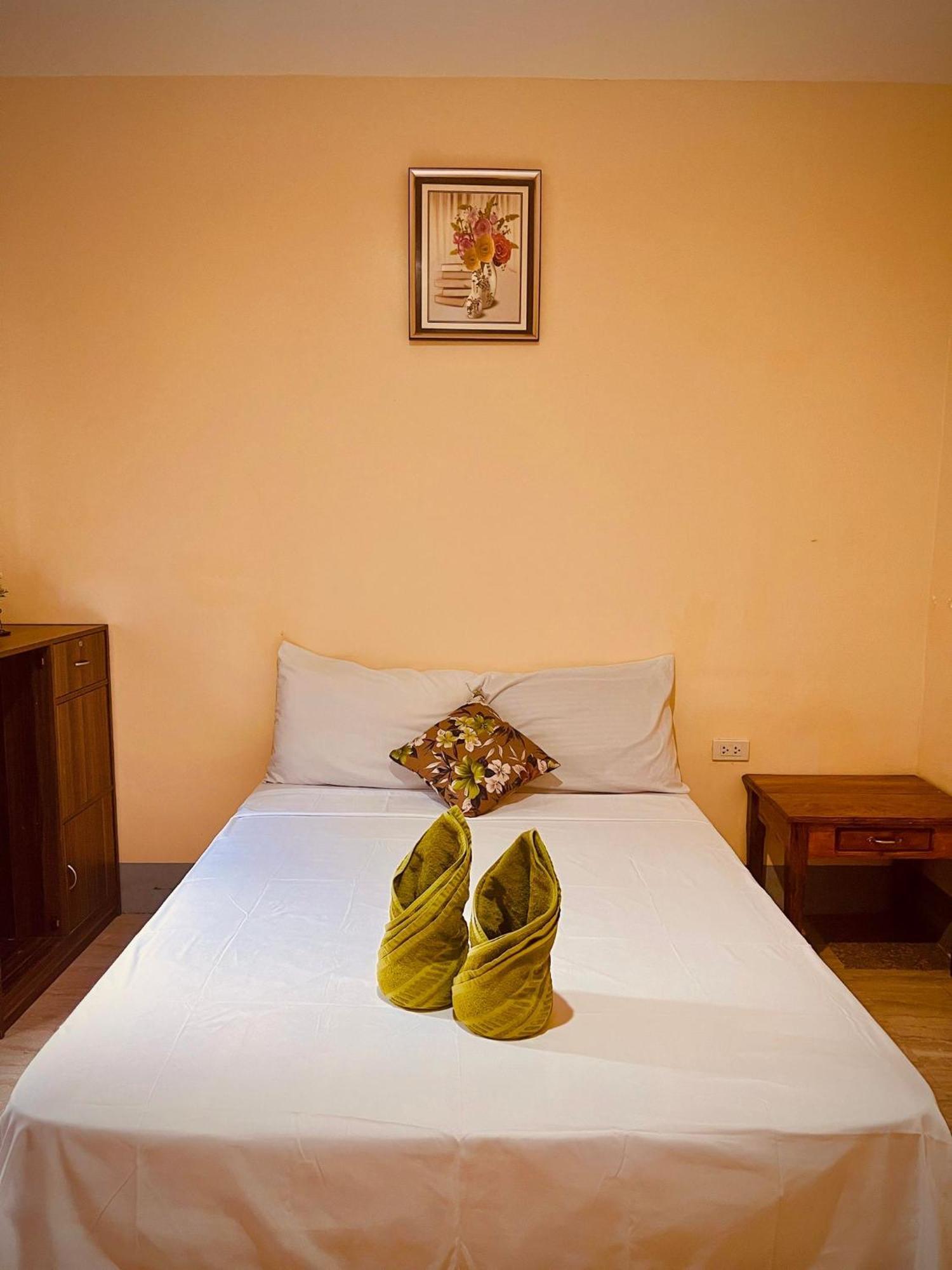 Indino Guesthouse โมอัลโบอัล ภายนอก รูปภาพ