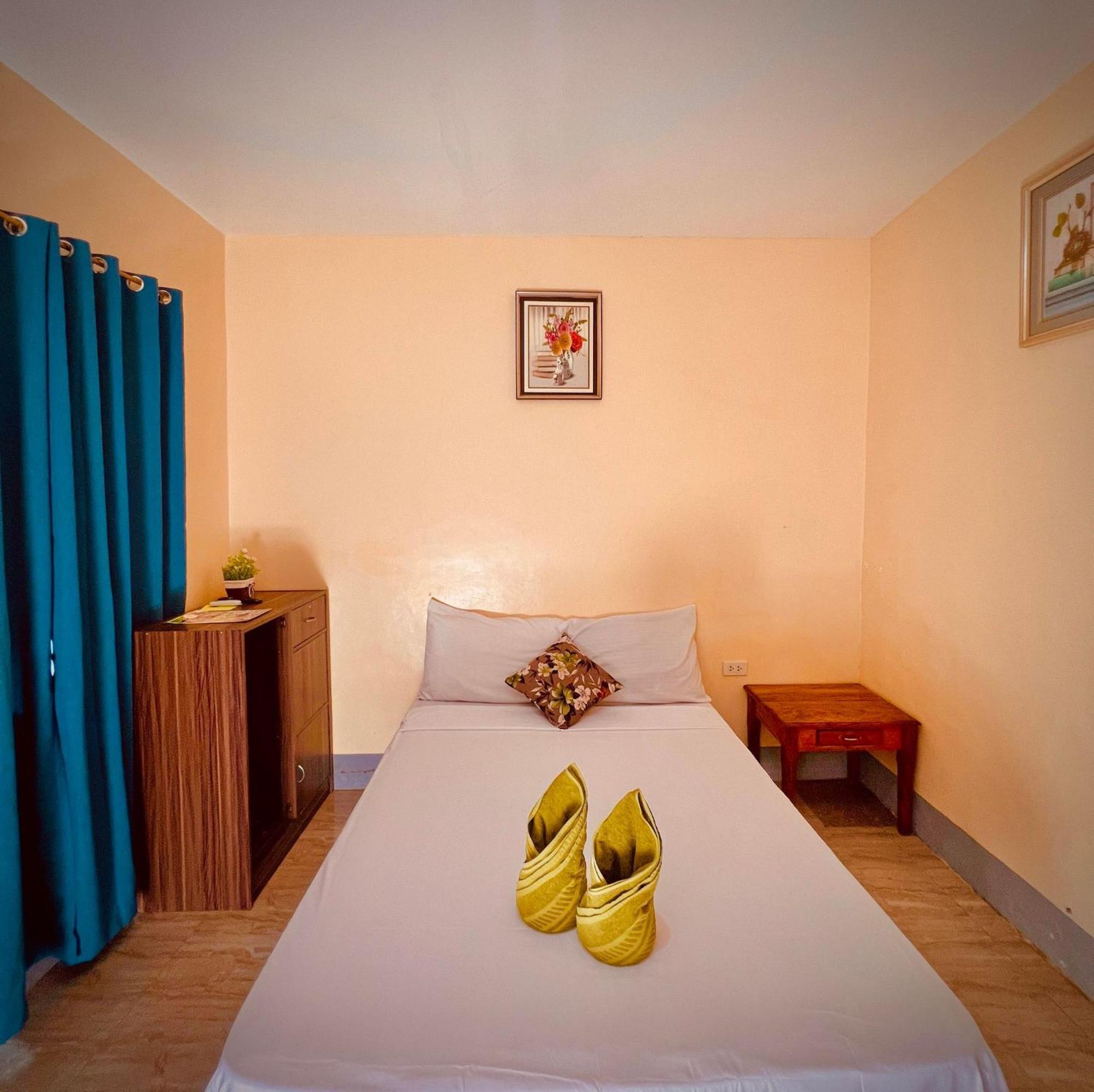 Indino Guesthouse โมอัลโบอัล ภายนอก รูปภาพ