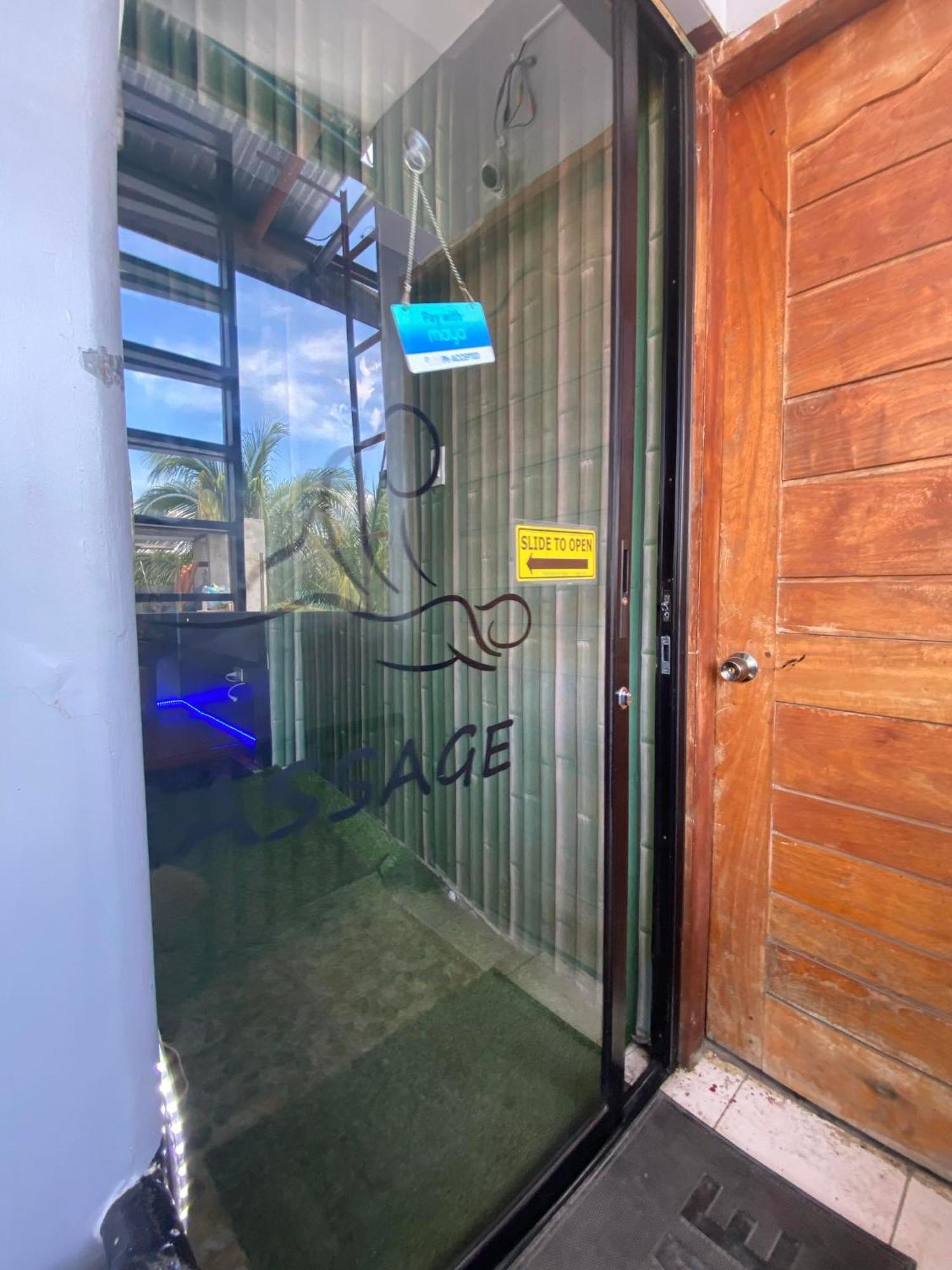 Indino Guesthouse โมอัลโบอัล ภายนอก รูปภาพ