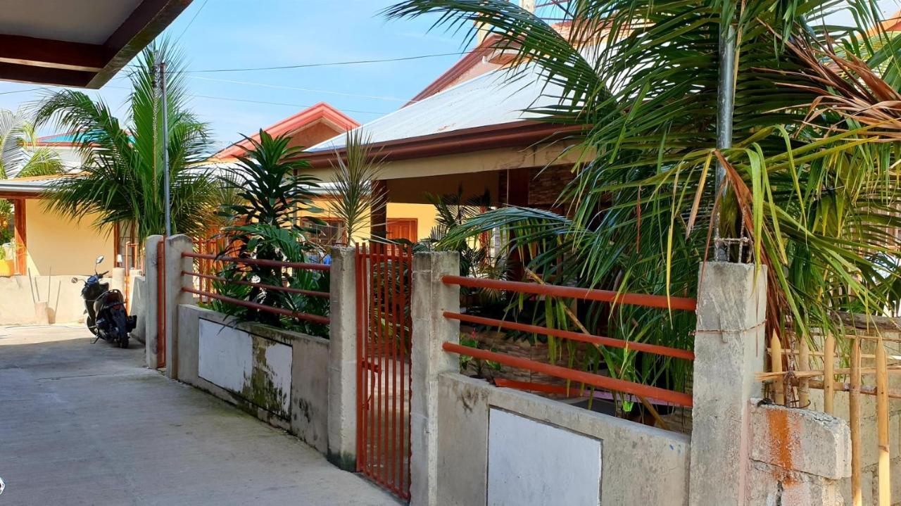 Indino Guesthouse โมอัลโบอัล ภายนอก รูปภาพ